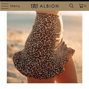 Albion Fit Pursuit High Waisted Swim Skirt Large Leopard